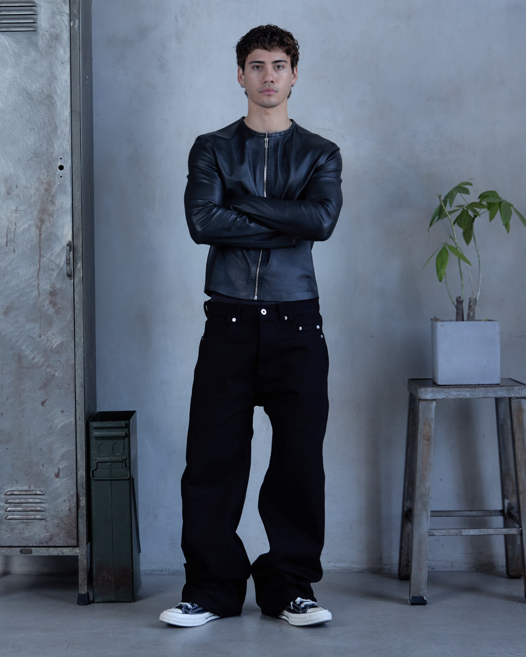 LINE0.1 - BLACK - 16OZ RAW SLUB DENIM (WIDE)