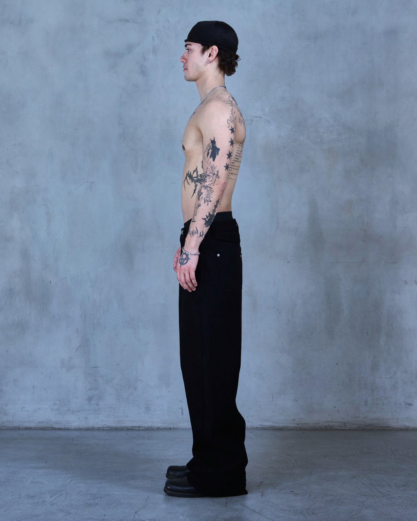 CORE 0.2 - BLACK - BAGGY RAW DENIM