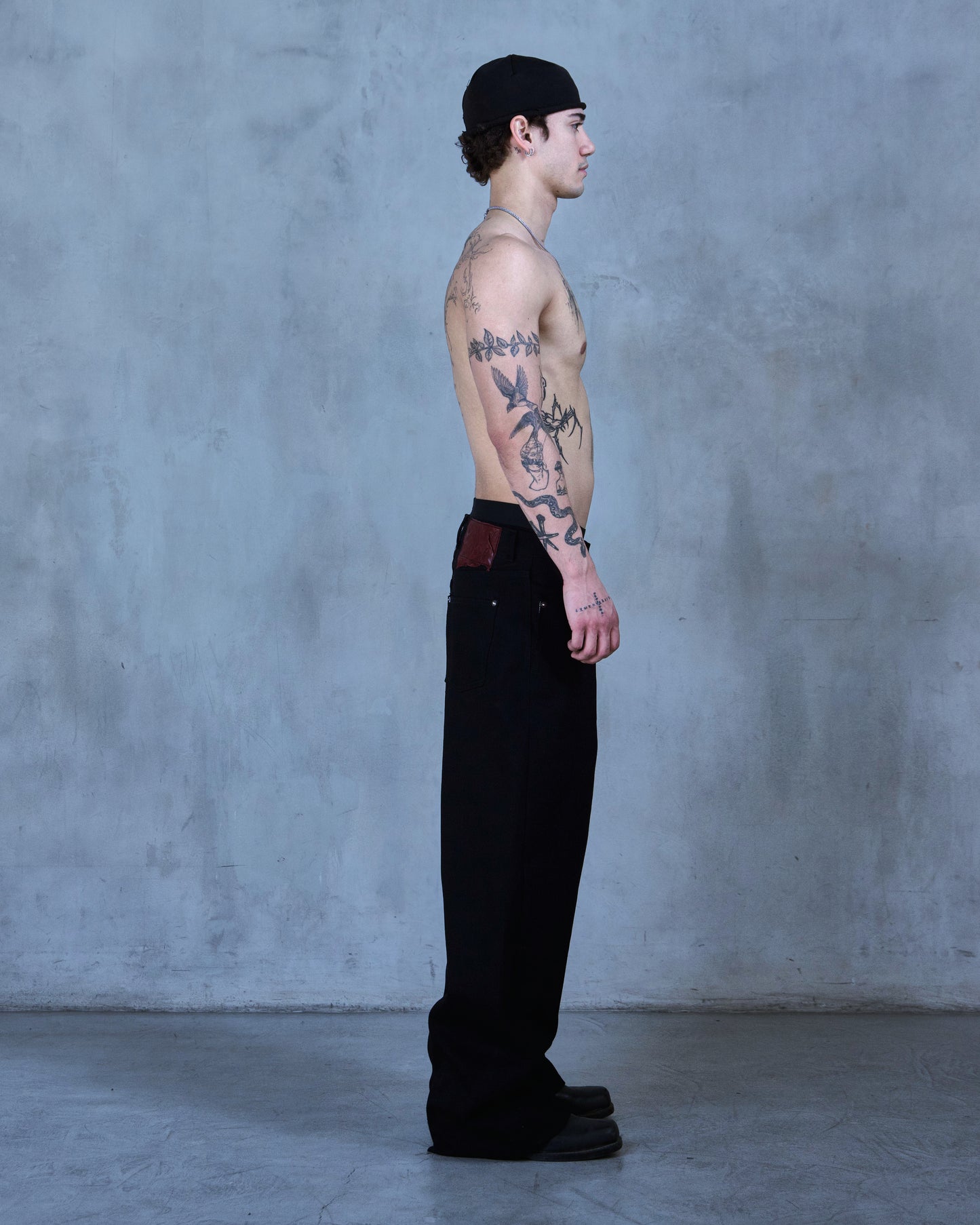 CORE 0.2 - BLACK - BAGGY RAW DENIM