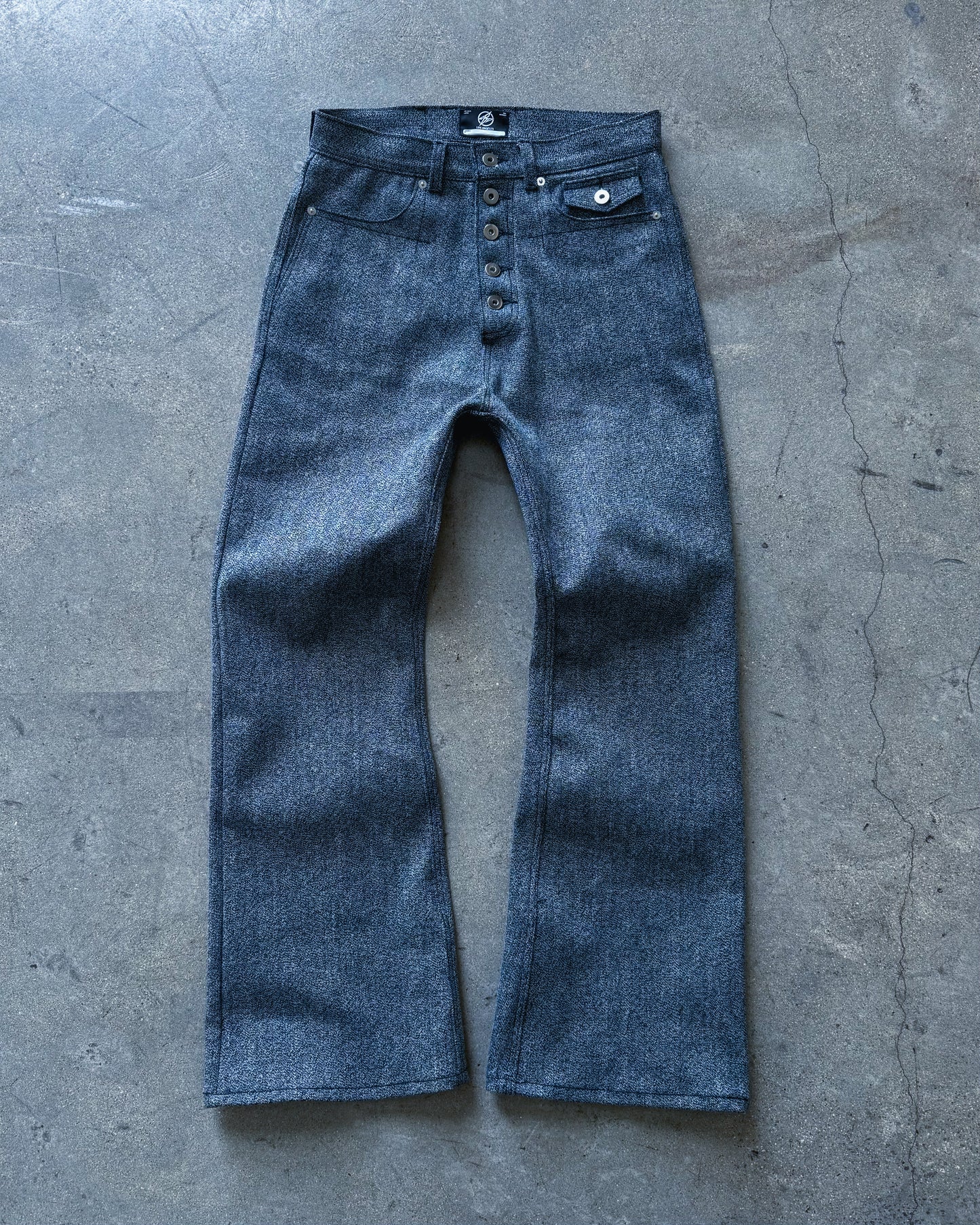 BASE0.3-TRIBLEND-16OZ RAW DENIM (OVERSTOCK)