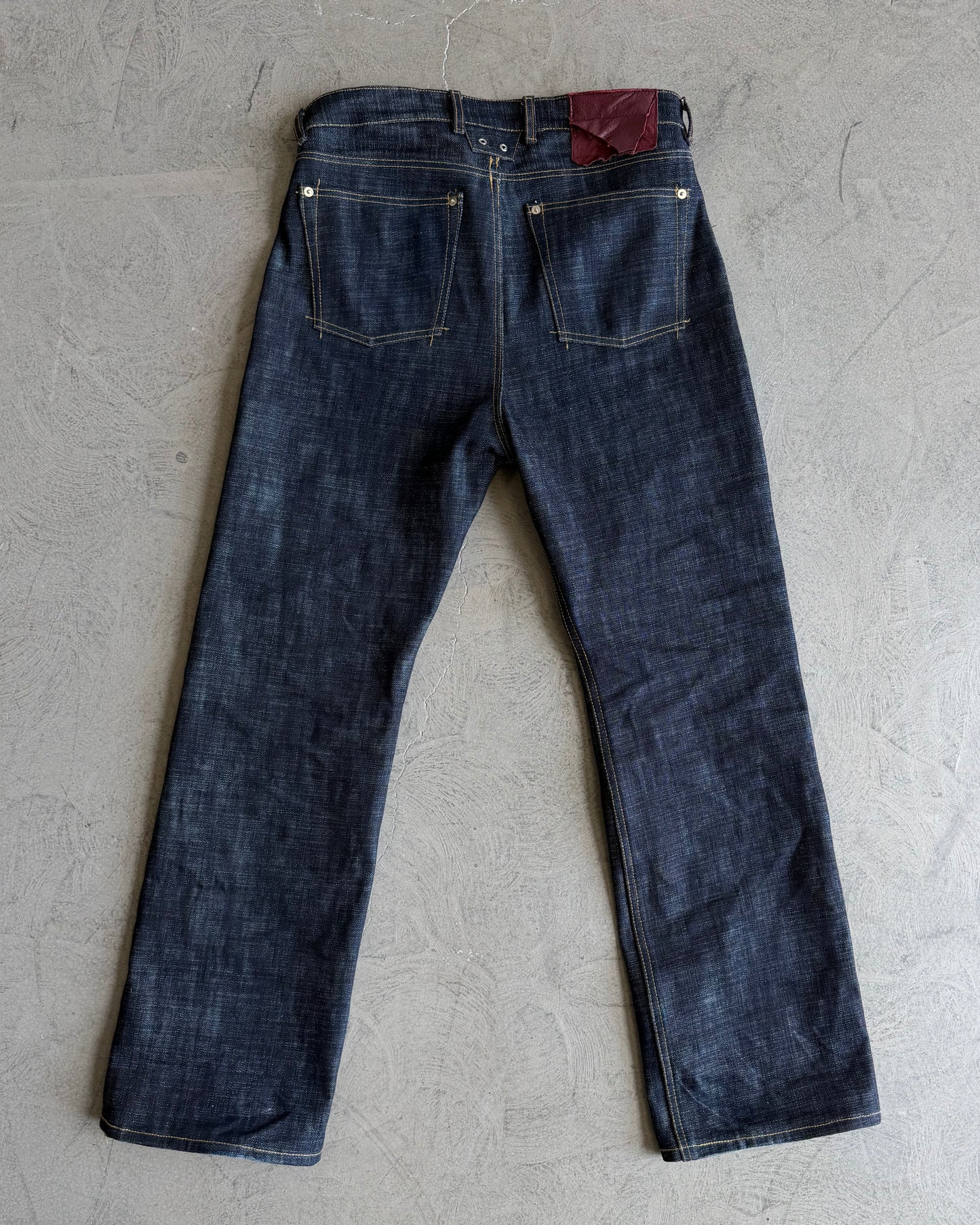 SPINE0.1 - INDIGO - 16OZ RAW SLUB DENIM (SLIM)