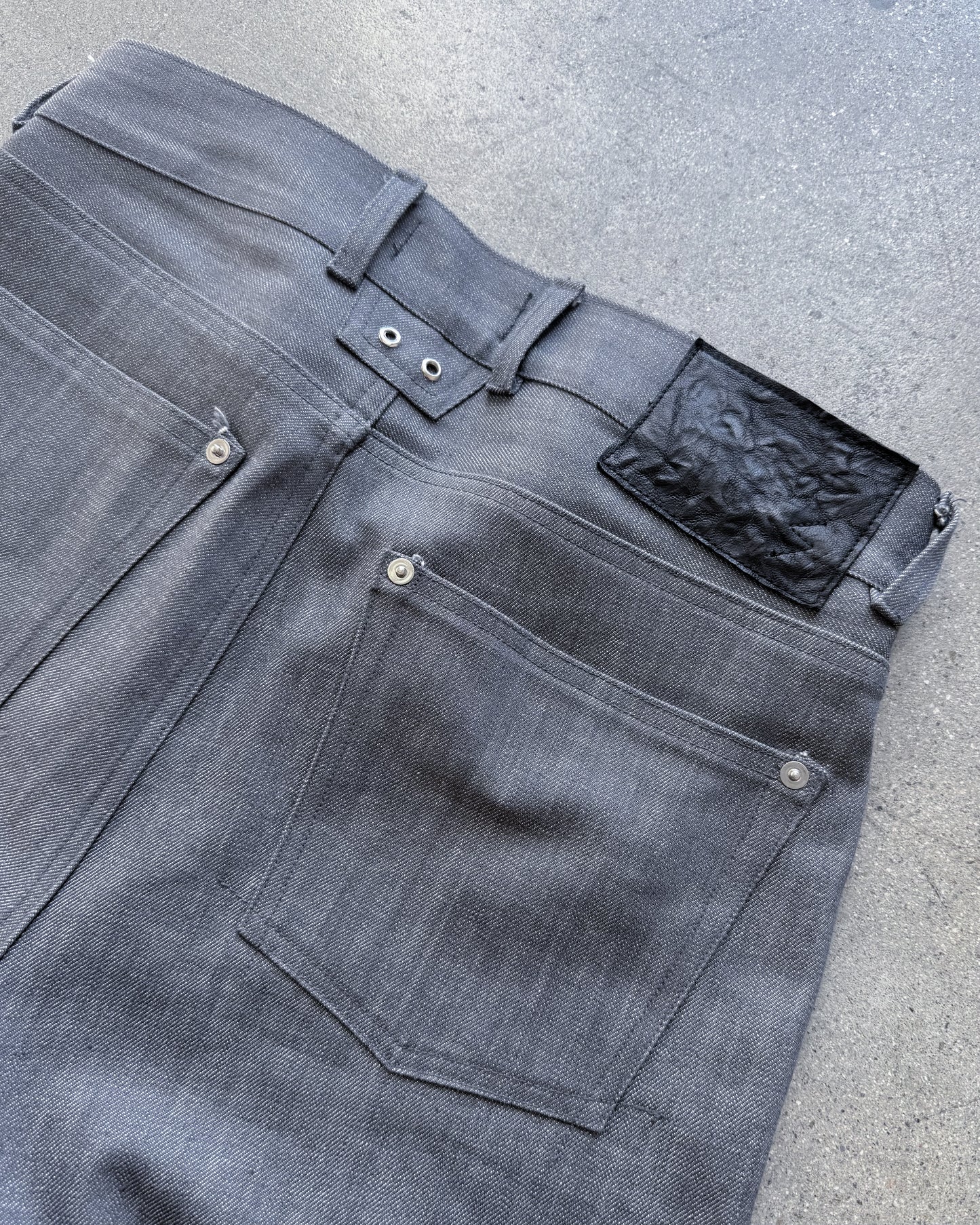BASE0.2 - GRAY - BOOTCUT RAW DENIM (OVERSTOCK)